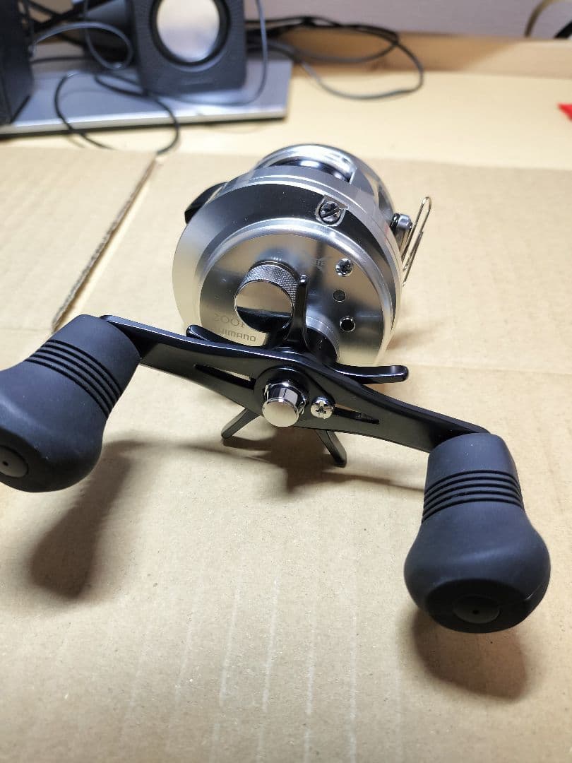 SHIMANO OCEA CALCUTTA 200PG ベイトリール　シマノ
