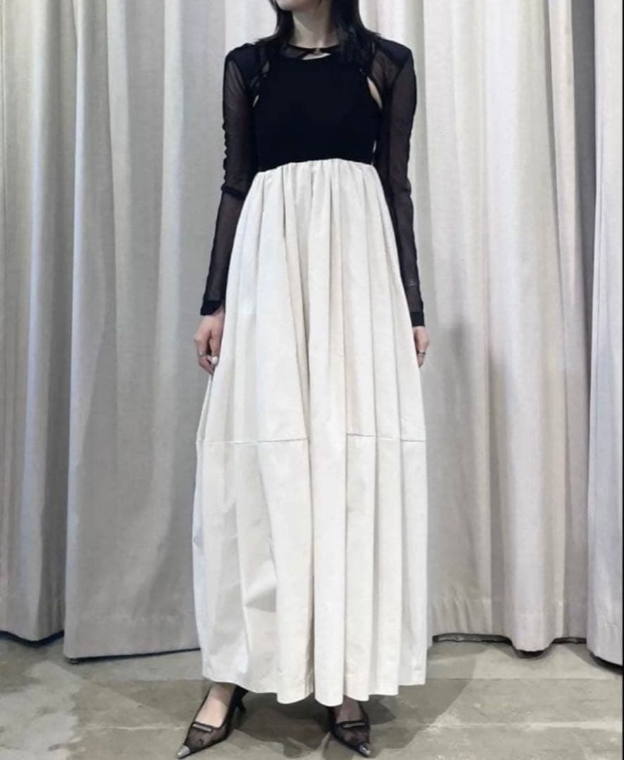 美品PRANK PROJECT　Cup in Cami Dress　Sアイボリー