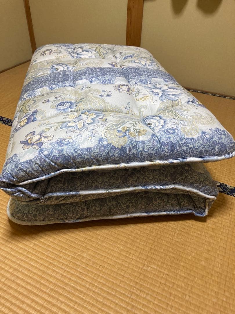 敷き布団　シングル　100×210