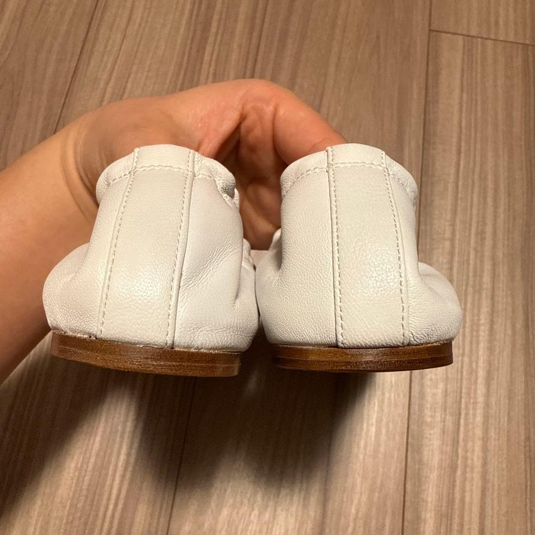 ホワイトバレエシューズ レザー製