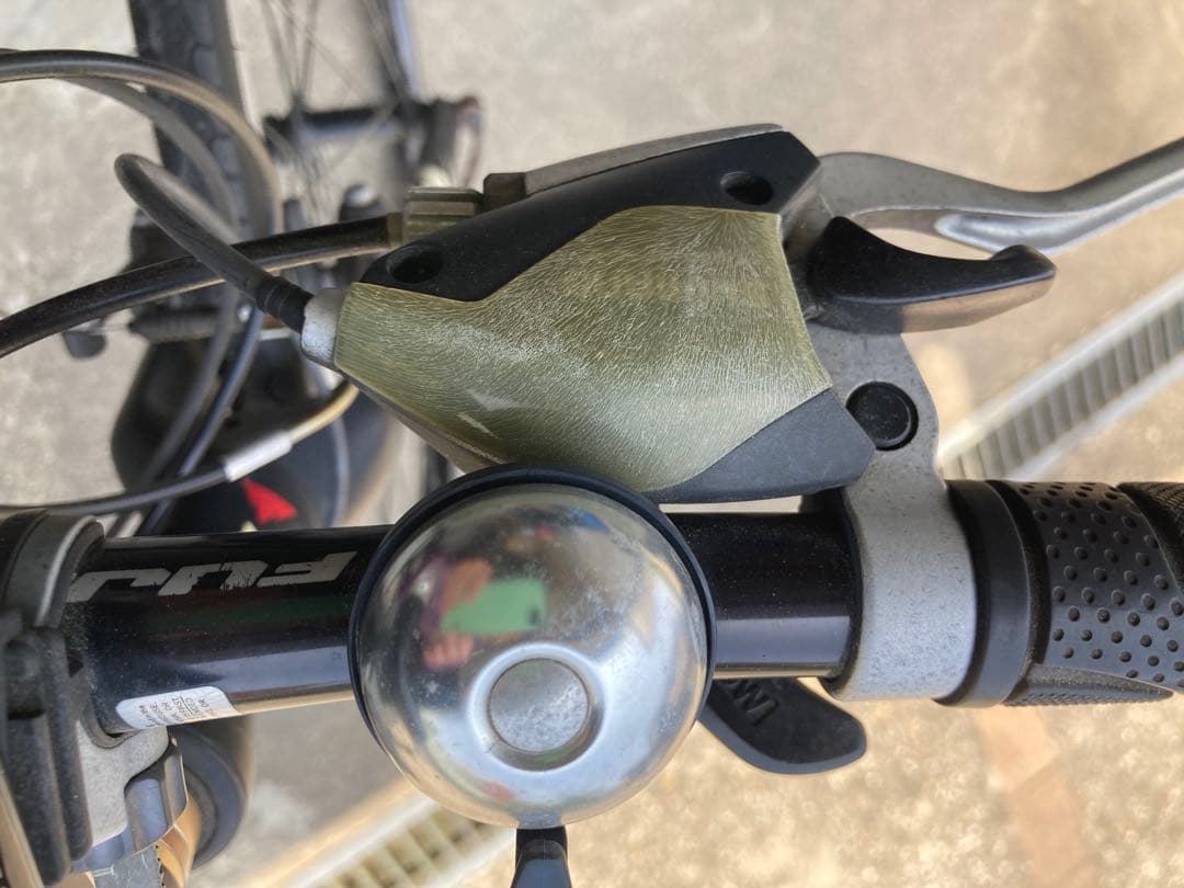 [引き取り限定] FUJI クロスバイク　中古