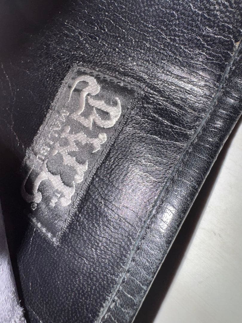 ビルウォールレザー　シャークレザー　ミディアムウォレット ブラック/シルバー