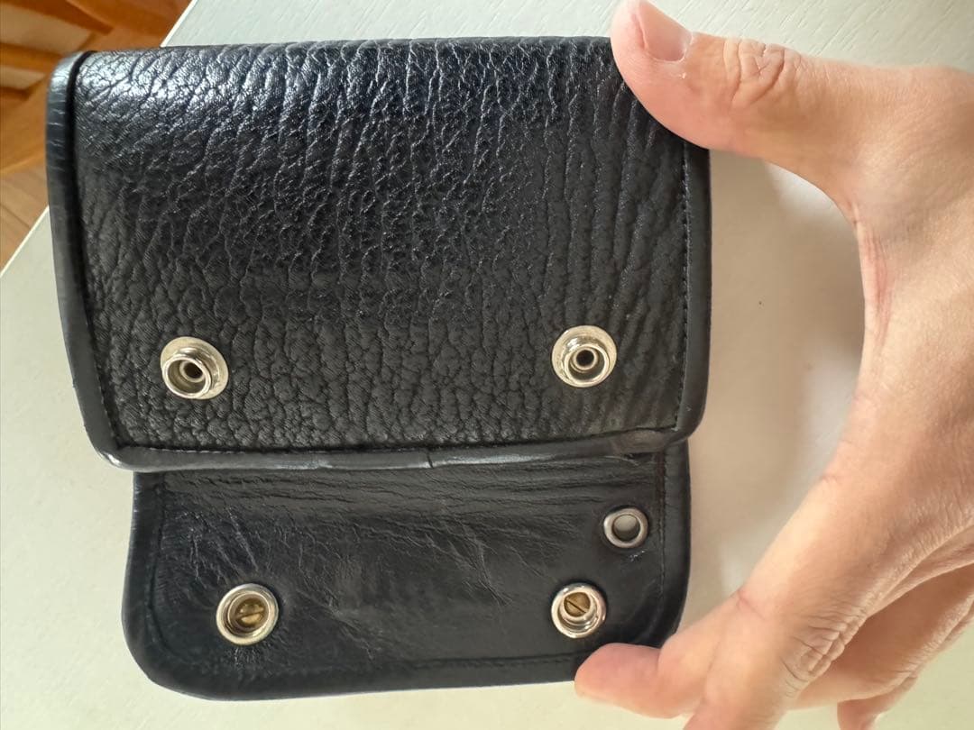 ビルウォールレザー　シャークレザー　ミディアムウォレット ブラック/シルバー