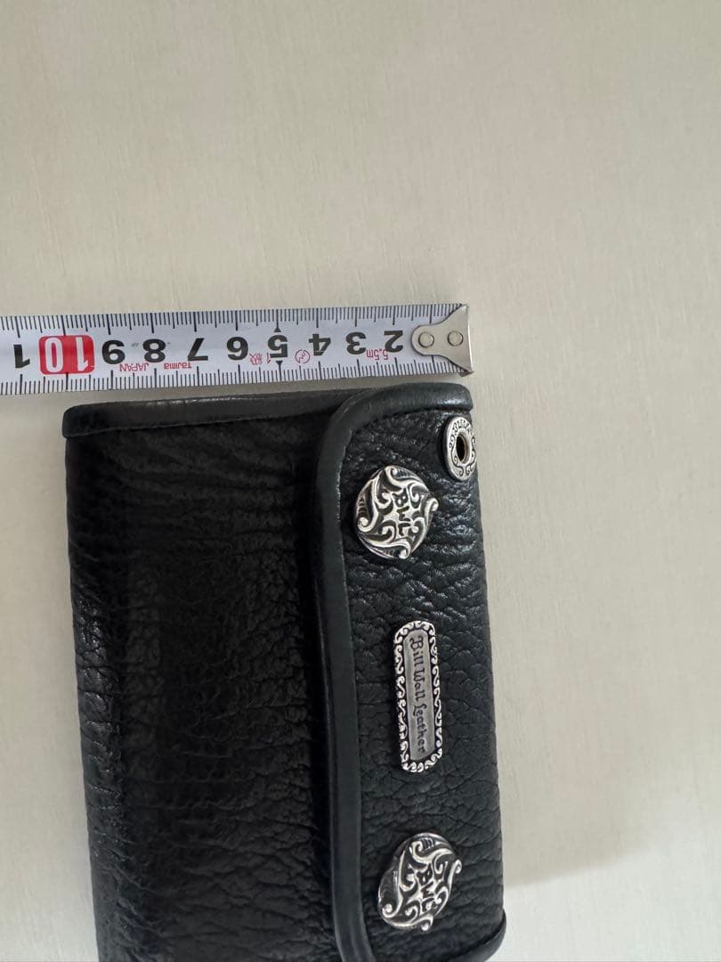 ビルウォールレザー　シャークレザー　ミディアムウォレット ブラック/シルバー