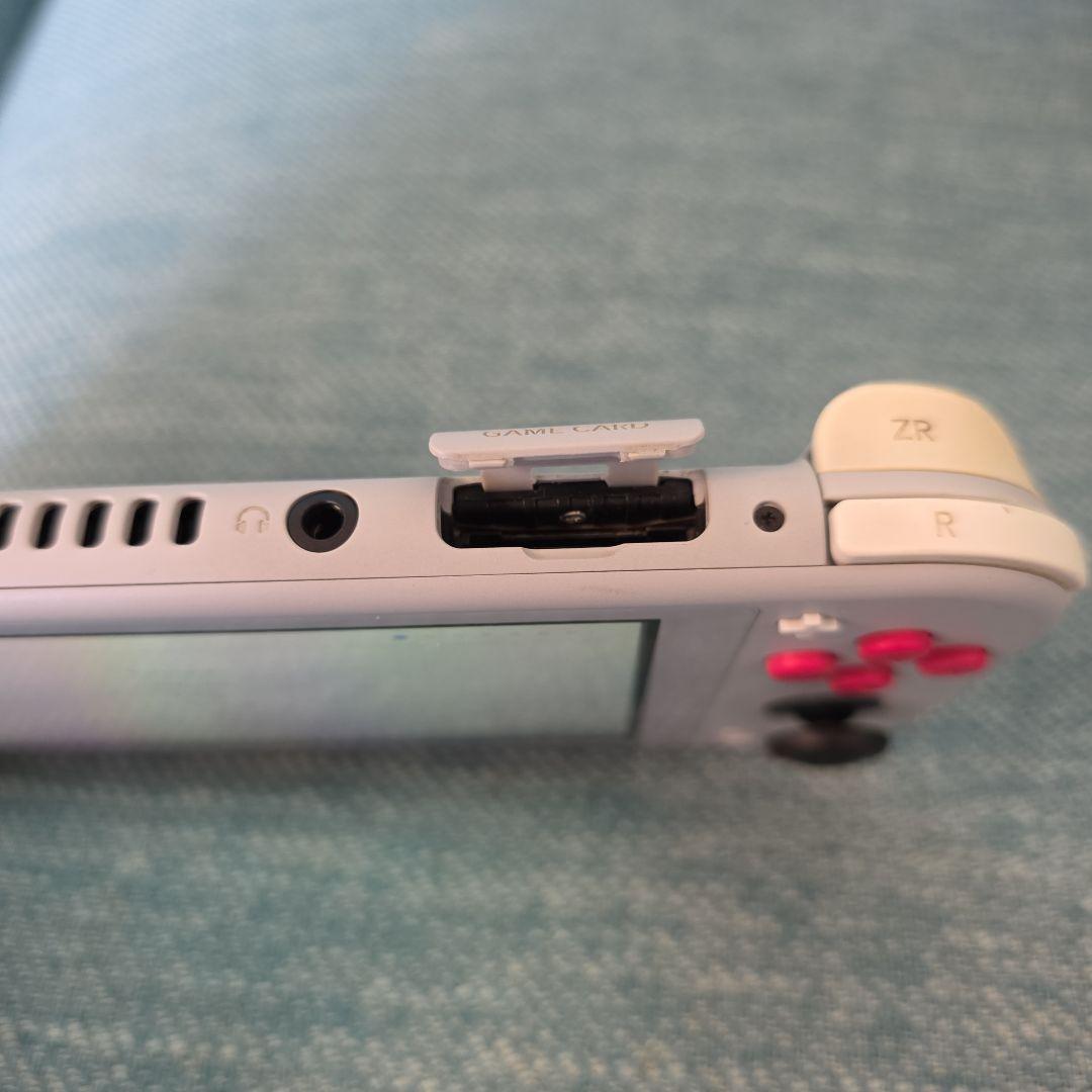 任天堂　Switch スイッチ Lite ザシアン・ザマゼンタ　ジャンク