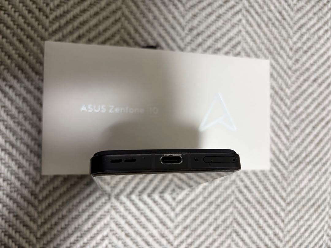 スマートフォン本体 ASUS Zenfone 10