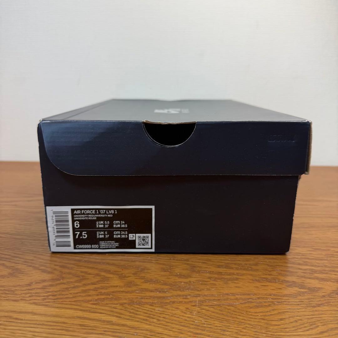 【新品未使用】Womens Air Force 1 トリプルレッド