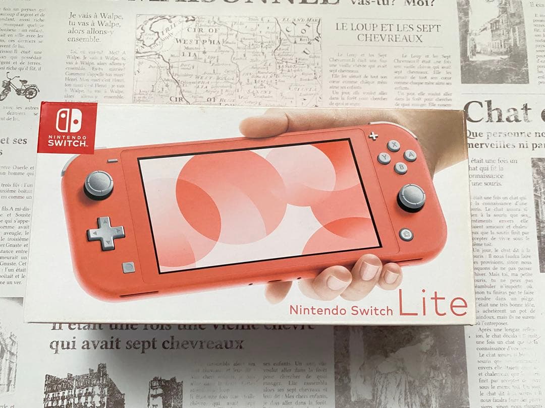 Nintendo Switch LITE 本体コーラル