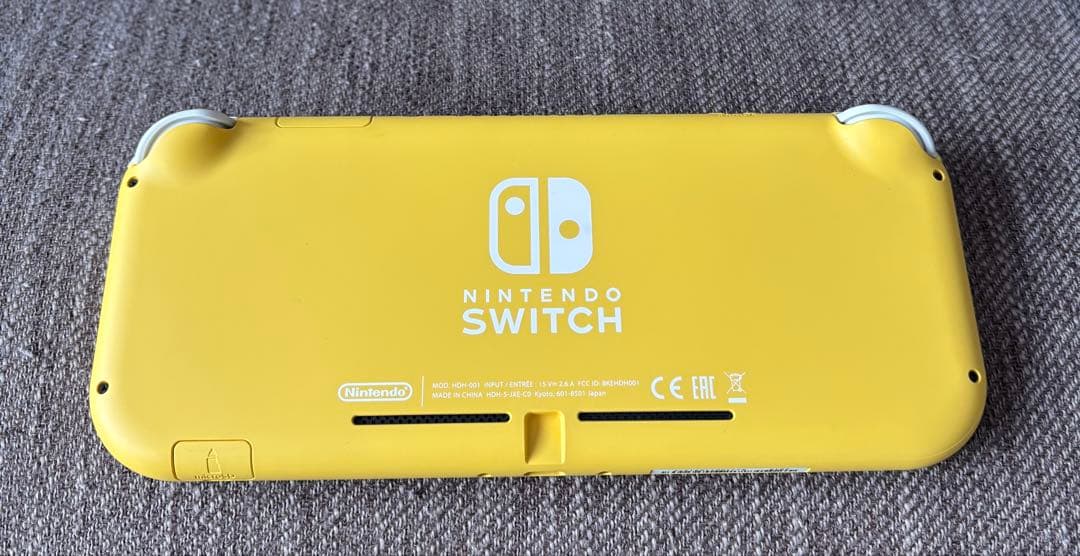 【箱あり】Nintendo Switch Lite 本体イエロー　任天堂