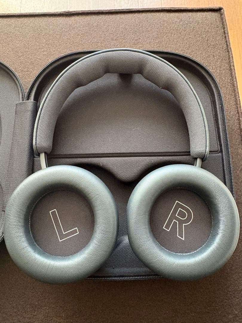美品 Bang & Olufsen HX ワイヤレスヘッドホン 専用ケース付き