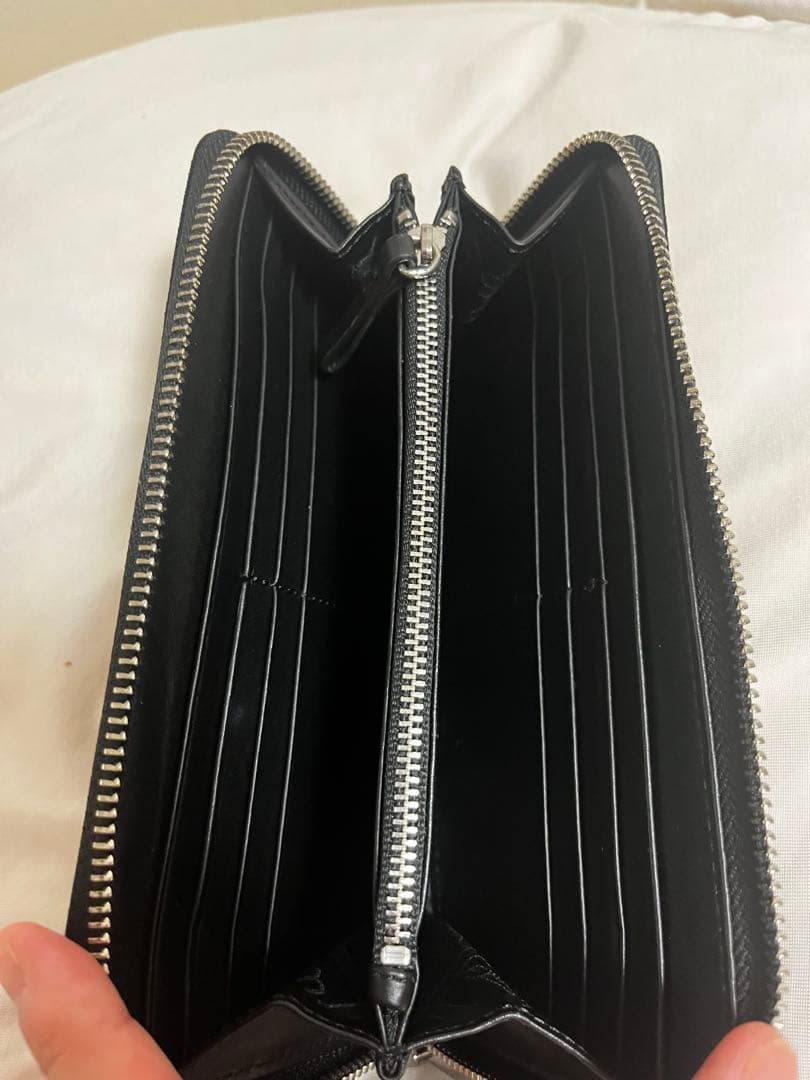 UGG 黒 スエード 財布　長財布