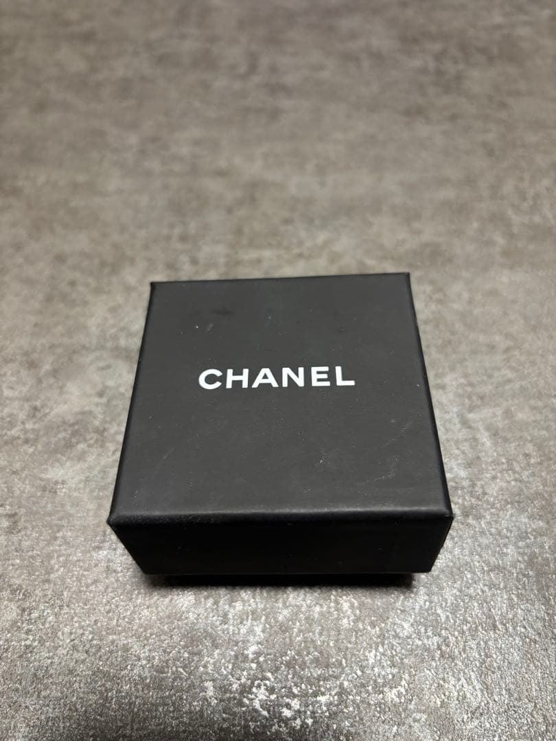 CHANEL パールクリスタルスタッドピアス