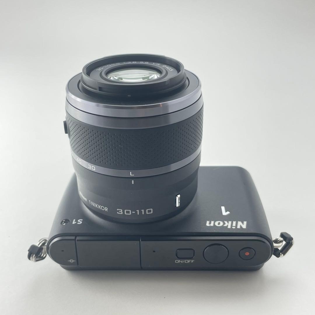 【極上美品・返品保証】Nikon1 S1ブラック 標準レンズキット