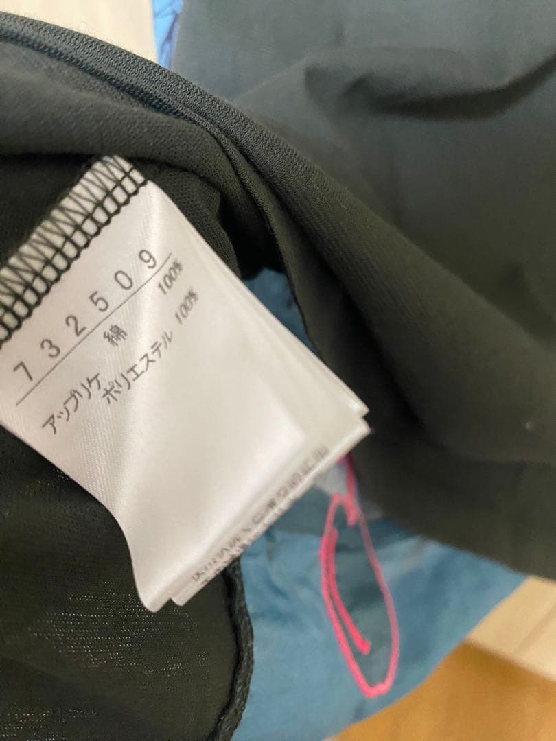 オレボレブラ　長袖トップス