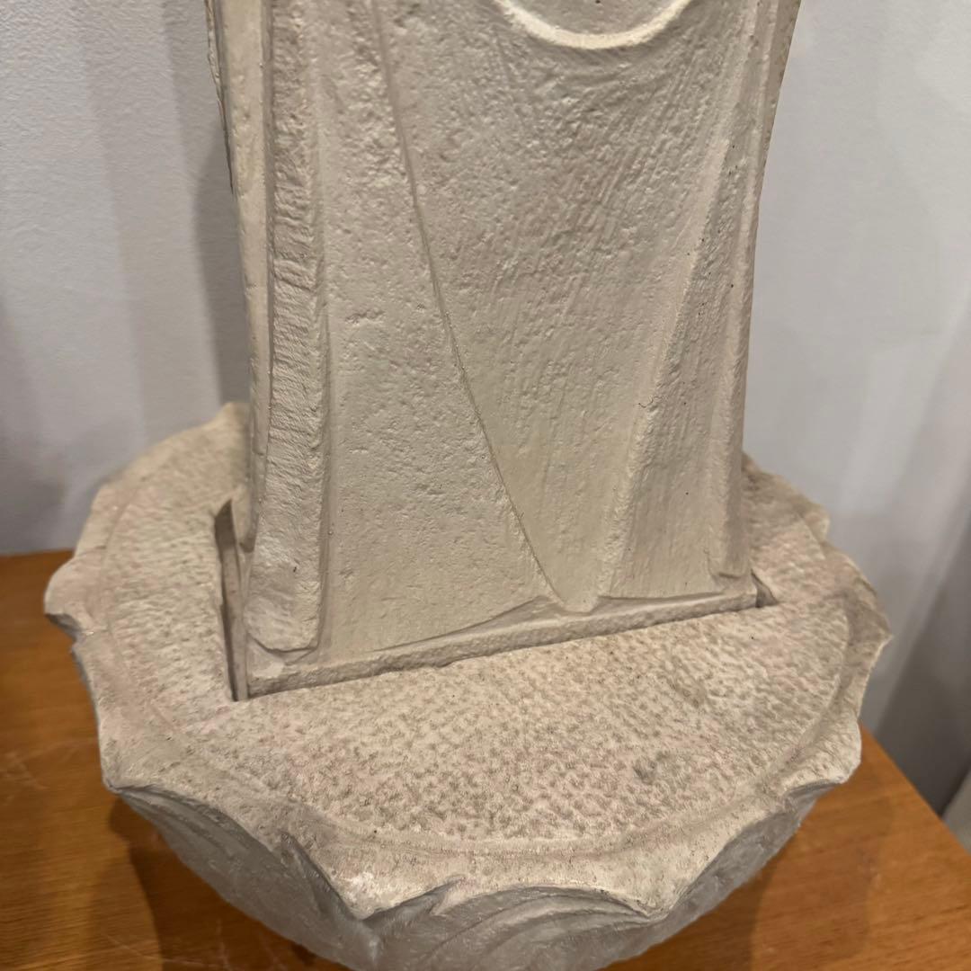 聖観音菩薩立像 石像 台座付 大型サイズ(高さ74cm)