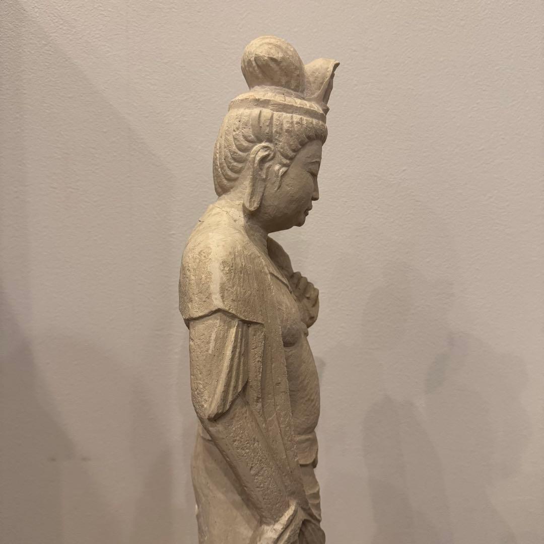 聖観音菩薩立像 石像 台座付 大型サイズ(高さ74cm)