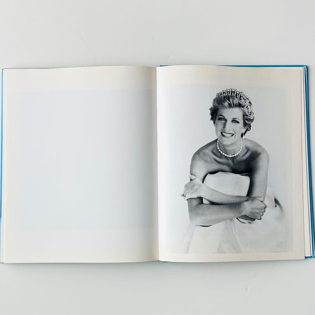 パトリック・デマルシェリエ exposing elegance