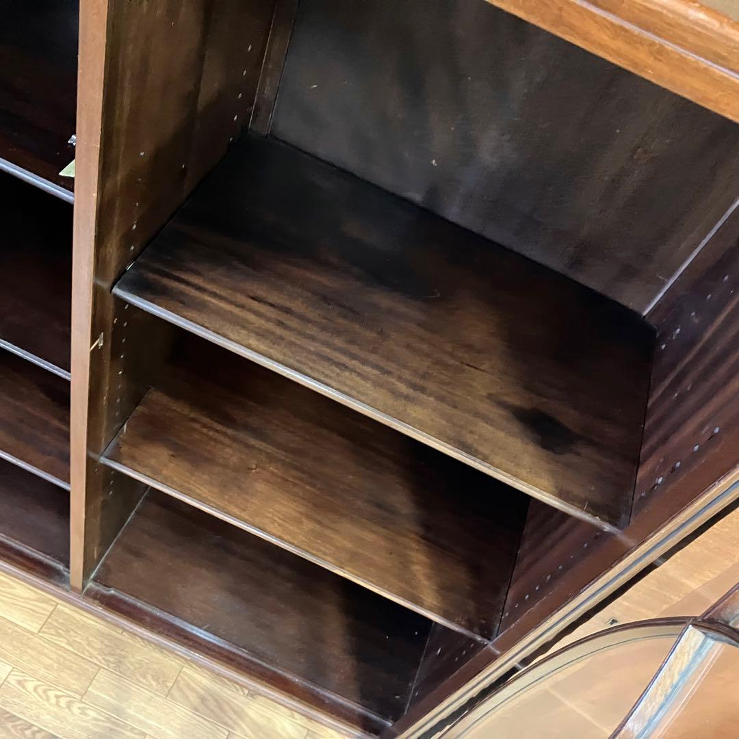 イギリスアンティーク キャビネット サイドボード 鍵付き