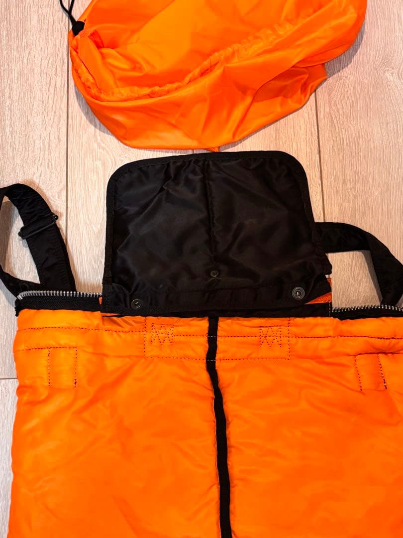 ヨシダカバン　ヘルメット