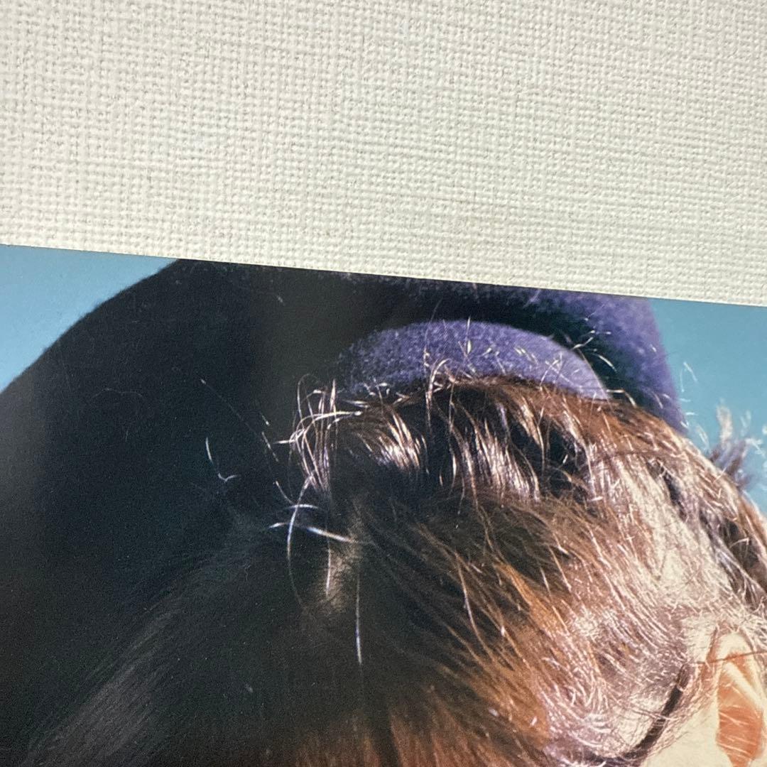 A64 中森明菜 ポスター 23×27㎝ 昭和