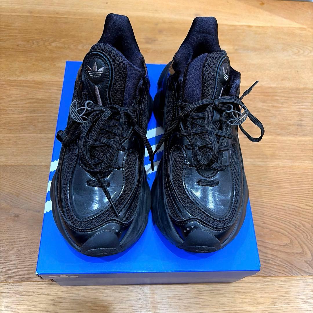adidas OZVENUZ W 23.5cmスニーカー　オズヴィーナス