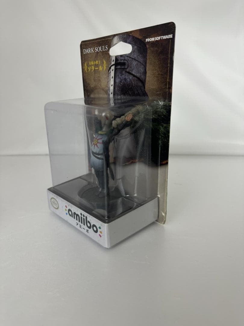 amiibo　太陽の戦士ソラール　アミーボ　ダークソウル