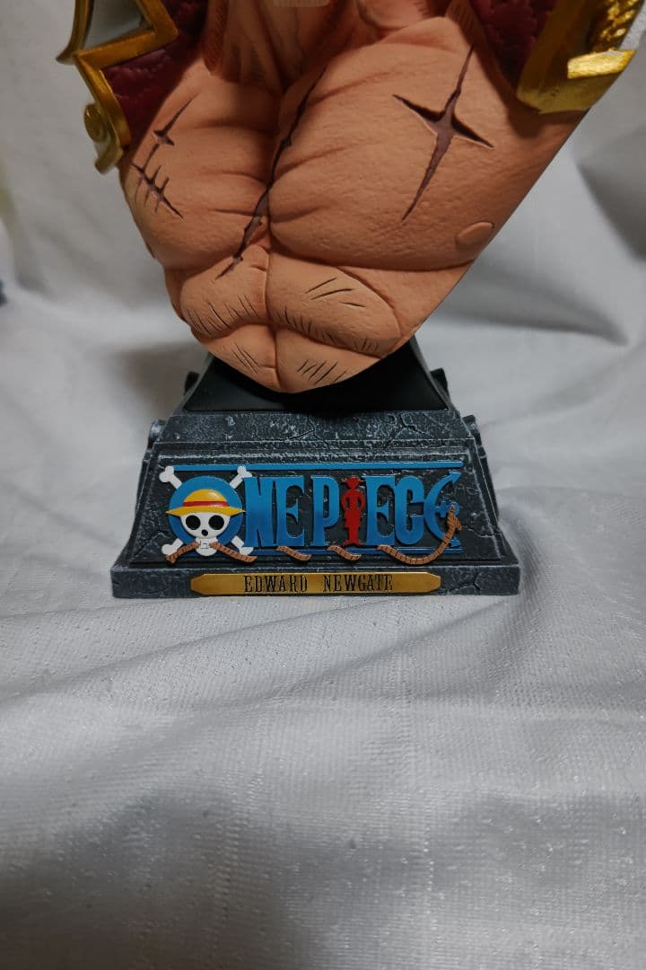 ワンピース 白ひげ胸像 スネイクマン フィギュア