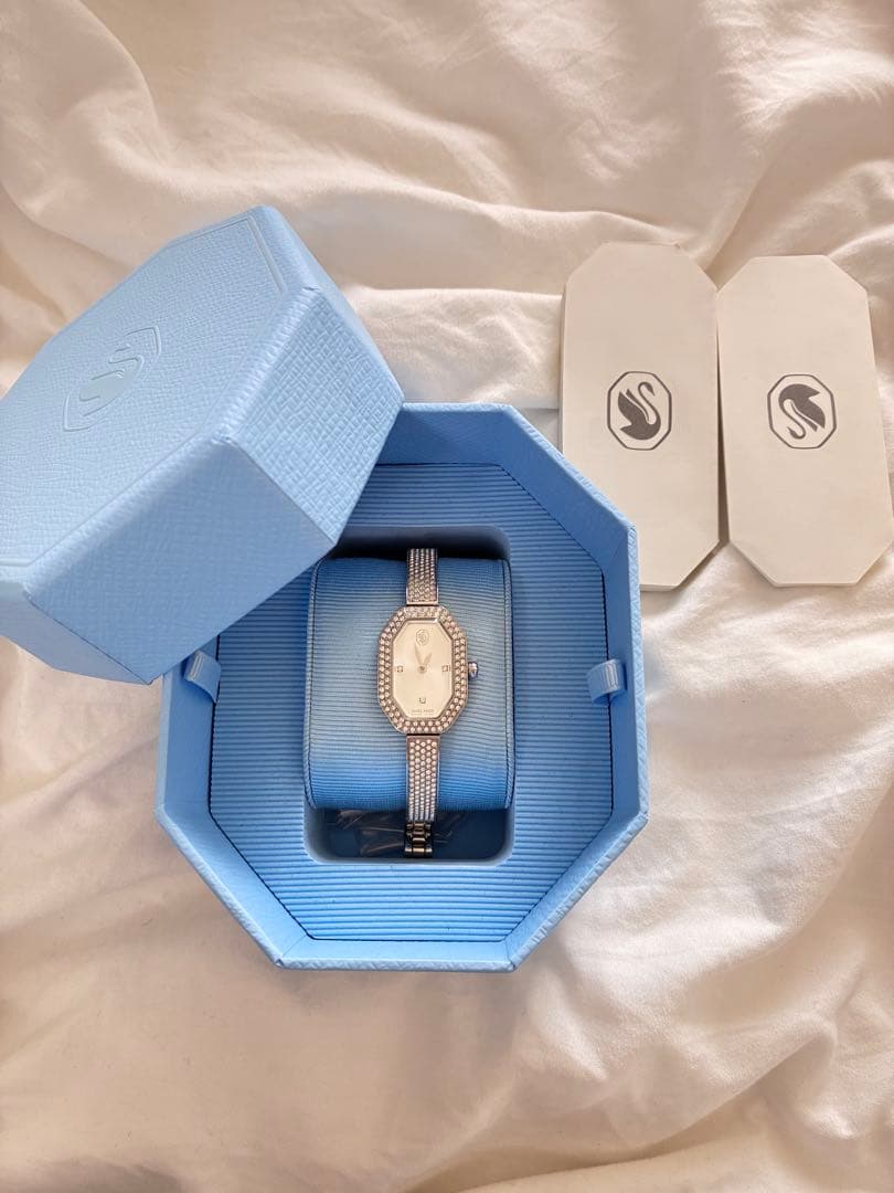 3日間限定値下げSWAROVSKI 腕時計 シルバー正規箱