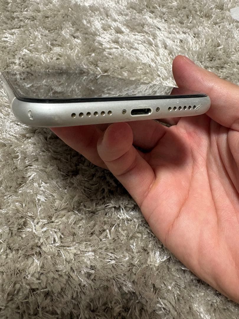 Apple iPhone XR ホワイト 本体