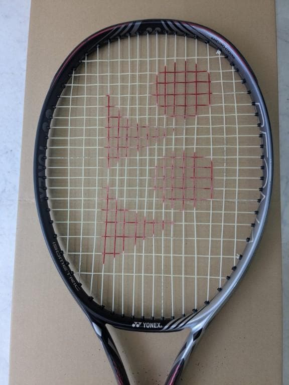 中古品・格安　YONEX　硬式テニスラケット　REGNA ９８ 即日出荷！