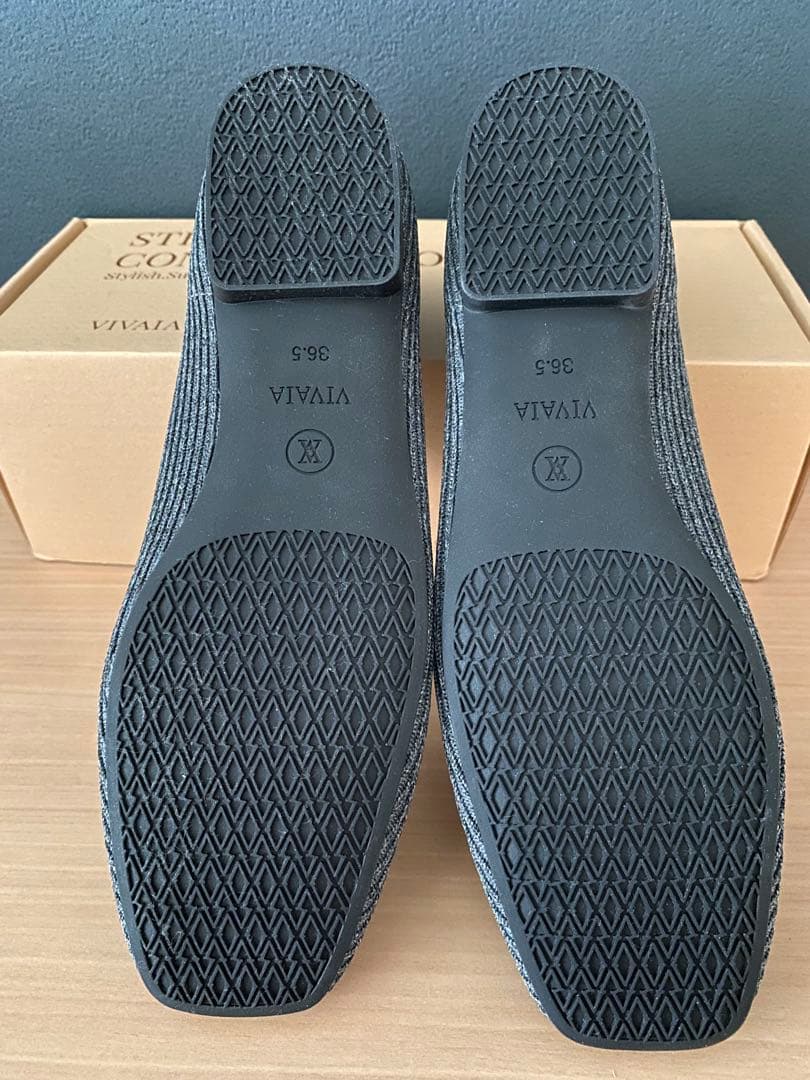 VIVAIA Margot Walker スクエアトゥフラットシューズ　36.5