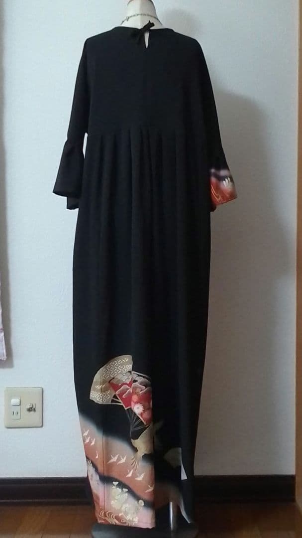 着物リメイクワンピース 留袖ドレス 扇子 落款あり作家物