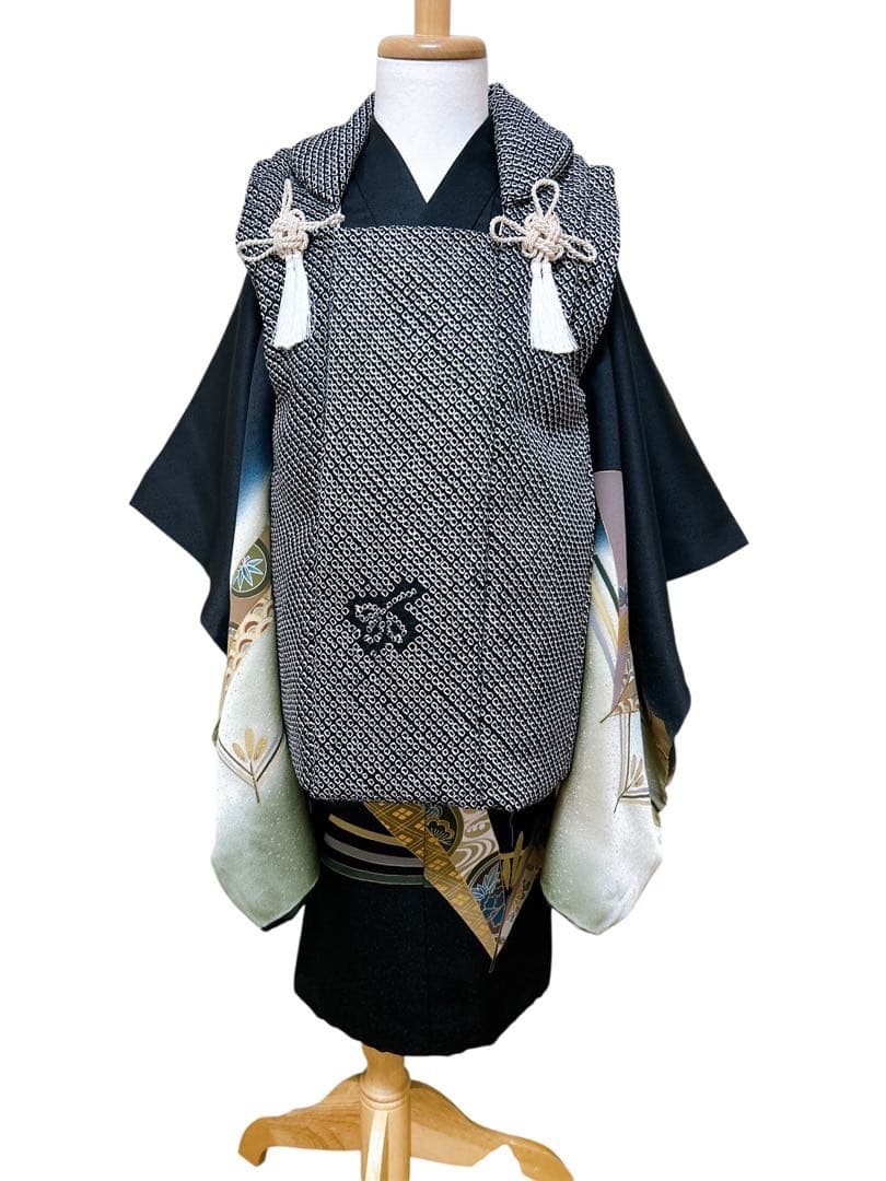 人気!総絞り被布♡七五三　3歳　男の子　フルセット　一式　兜　黒系