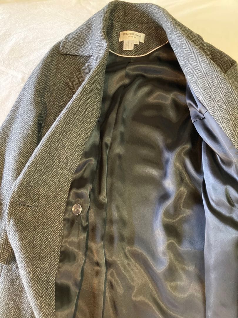 ヘリンボーン柄のマキシ丈チェスターオーバーサイズコート 5.5万