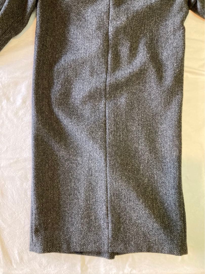 ヘリンボーン柄のマキシ丈チェスターオーバーサイズコート 5.5万