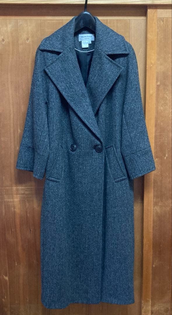 ヘリンボーン柄のマキシ丈チェスターオーバーサイズコート 5.5万