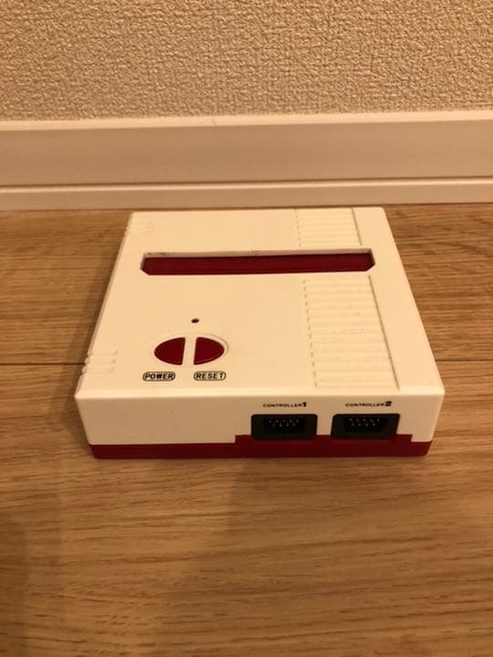 ファミコン互換機とソフト16点