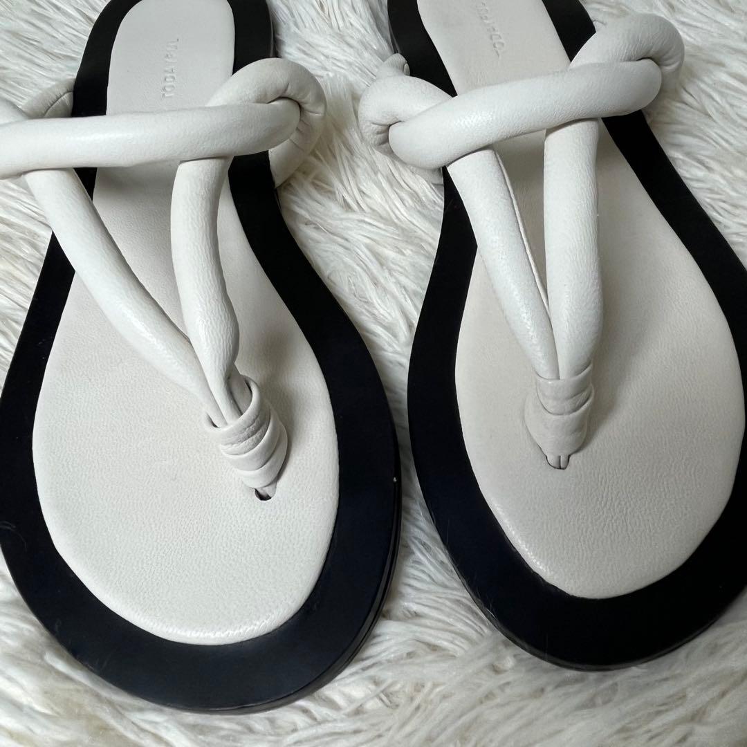 TODAYFUL トングスライドサンダル 38 白 黒