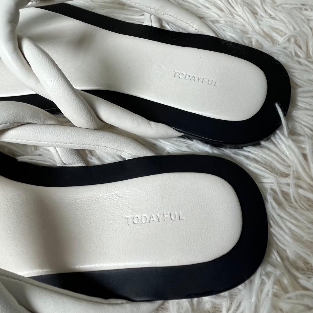 TODAYFUL トングスライドサンダル 38 白 黒