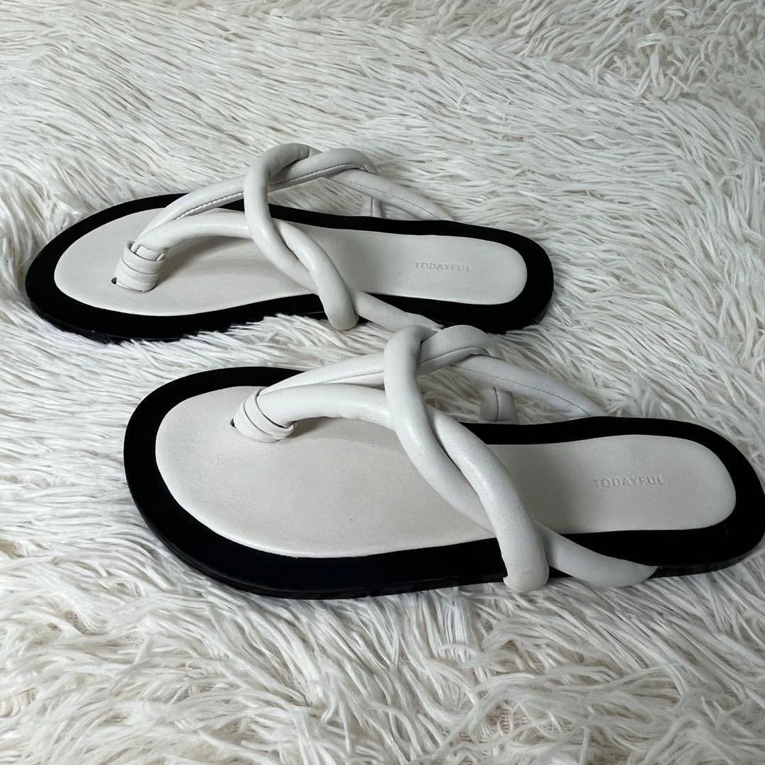 TODAYFUL トングスライドサンダル 38 白 黒