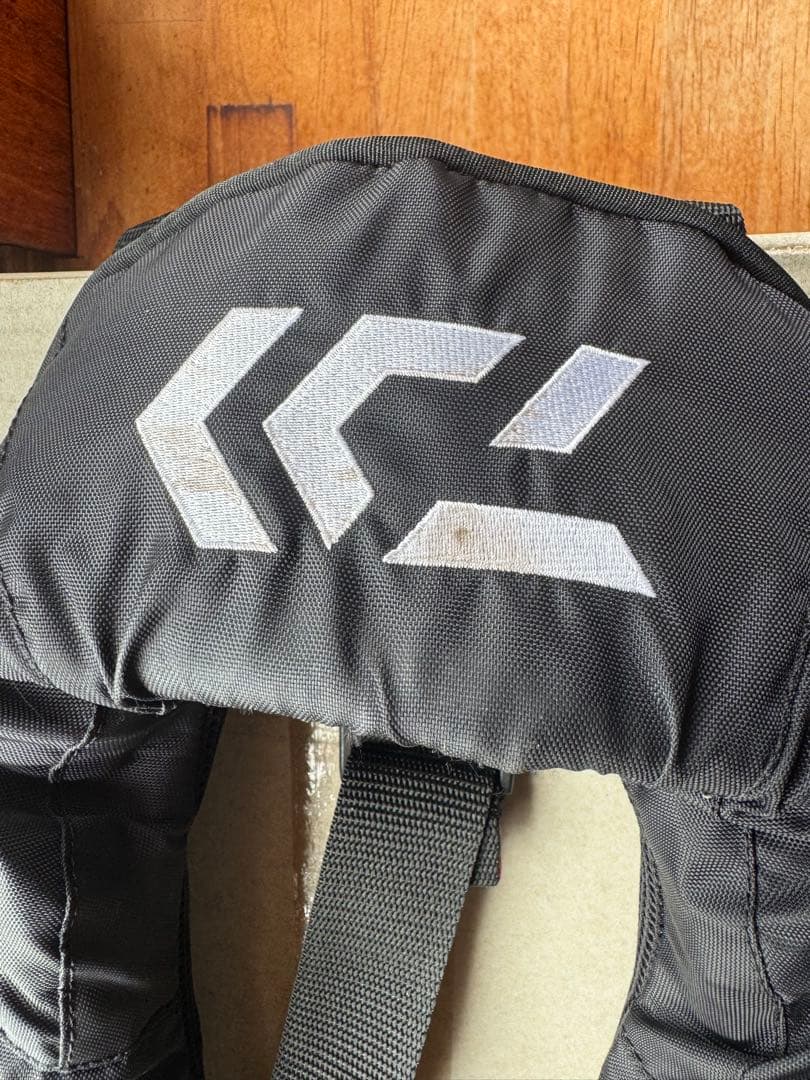 Daiwa 自動膨張式ライフジャケット