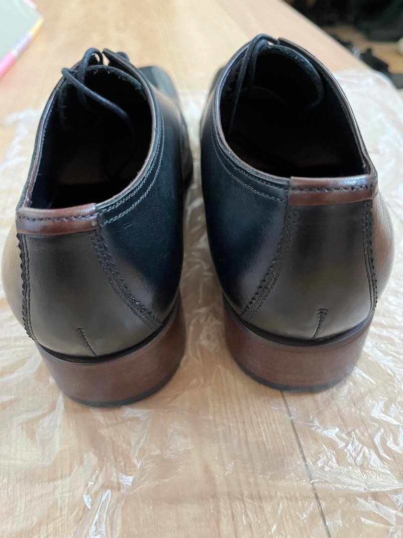 キャサリンハムネット　革靴　25cm