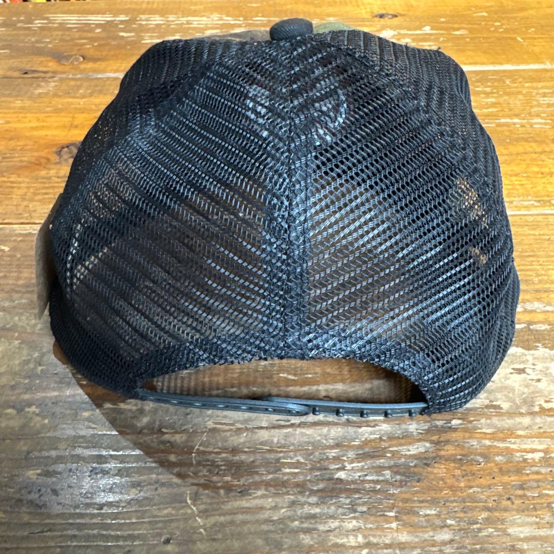 希少　INDEPENDENT アイアンクロス　カモ柄　メッシュキャップ