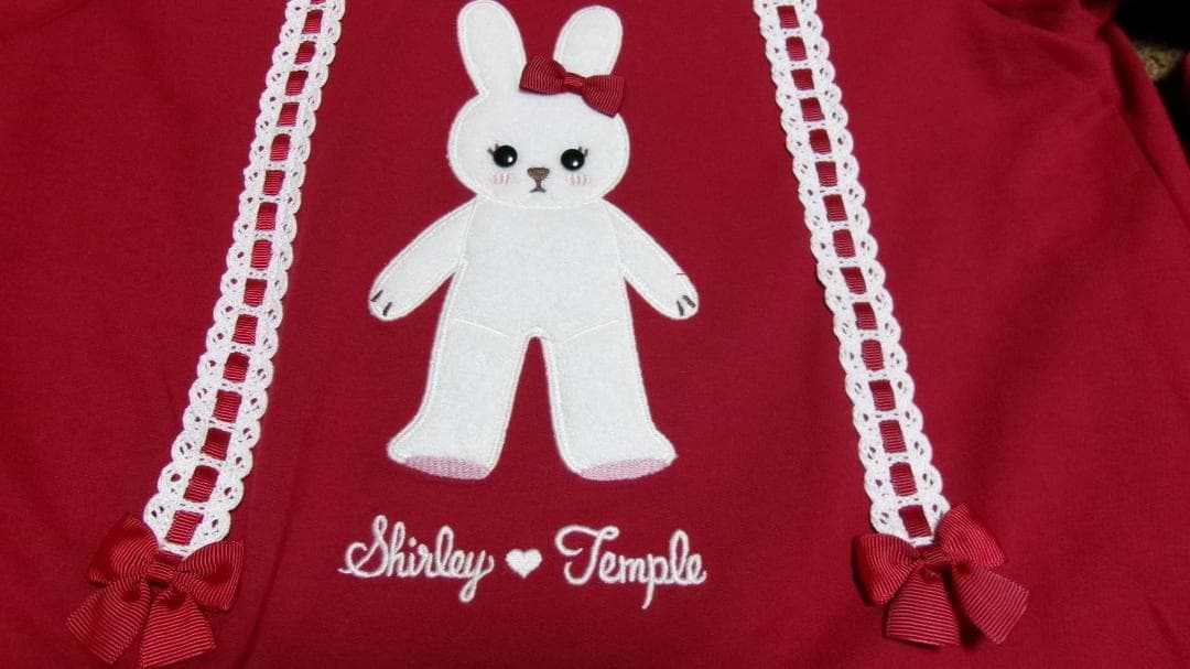 ◆うさぎアップリケロゴ刺繍ワンピース◆長袖◆シャーリーテンプル◆アカ◆ウサギ◆