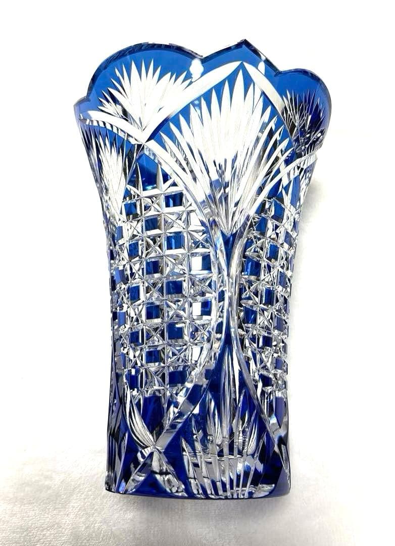 カガミクリスタル　青色クリスタルガラス花瓶