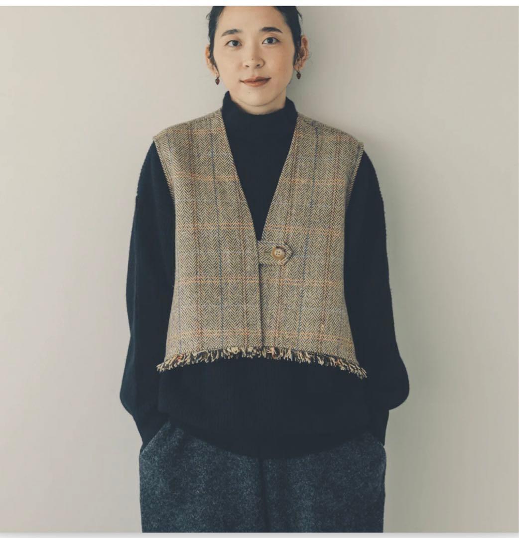 新品　北欧、暮らしの道具店 「ワードローブを新鮮に」ヘリンボーン柄のウールベスト