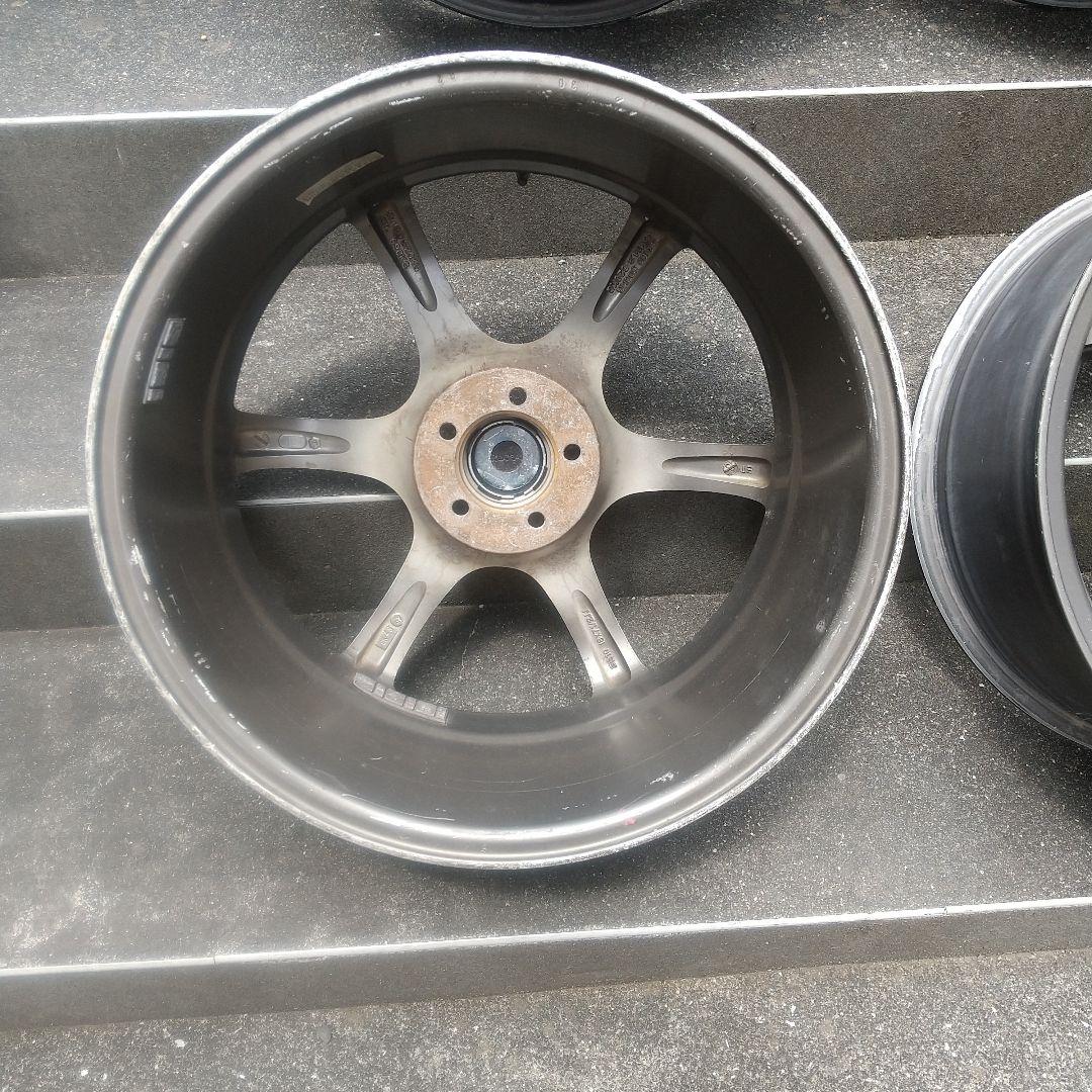 再値下げしました。 ガンメタ 18インチ 7.5j +42 pcd100