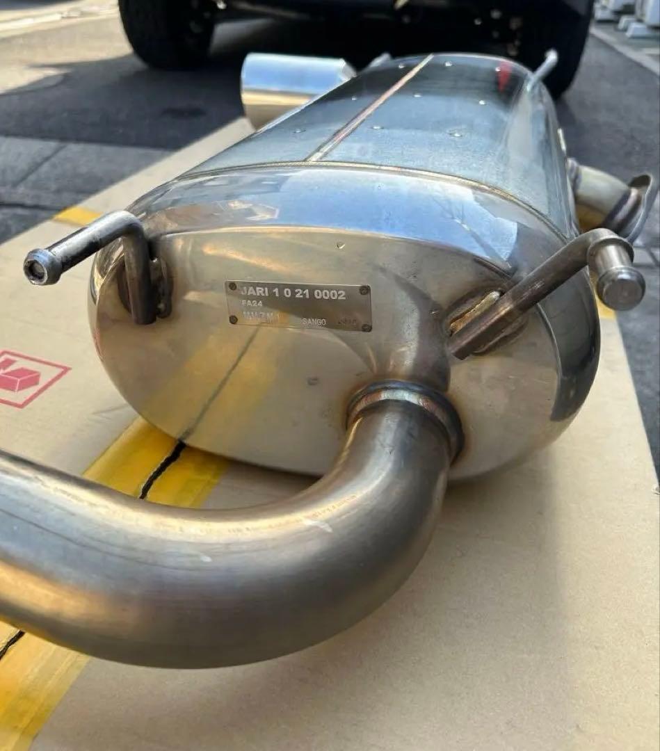 SUBARU BRZ zd8 STIパフォーマンスマフラー 送料込み