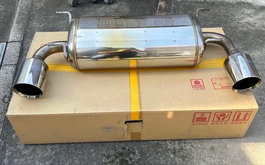 SUBARU BRZ zd8 STIパフォーマンスマフラー 送料込み