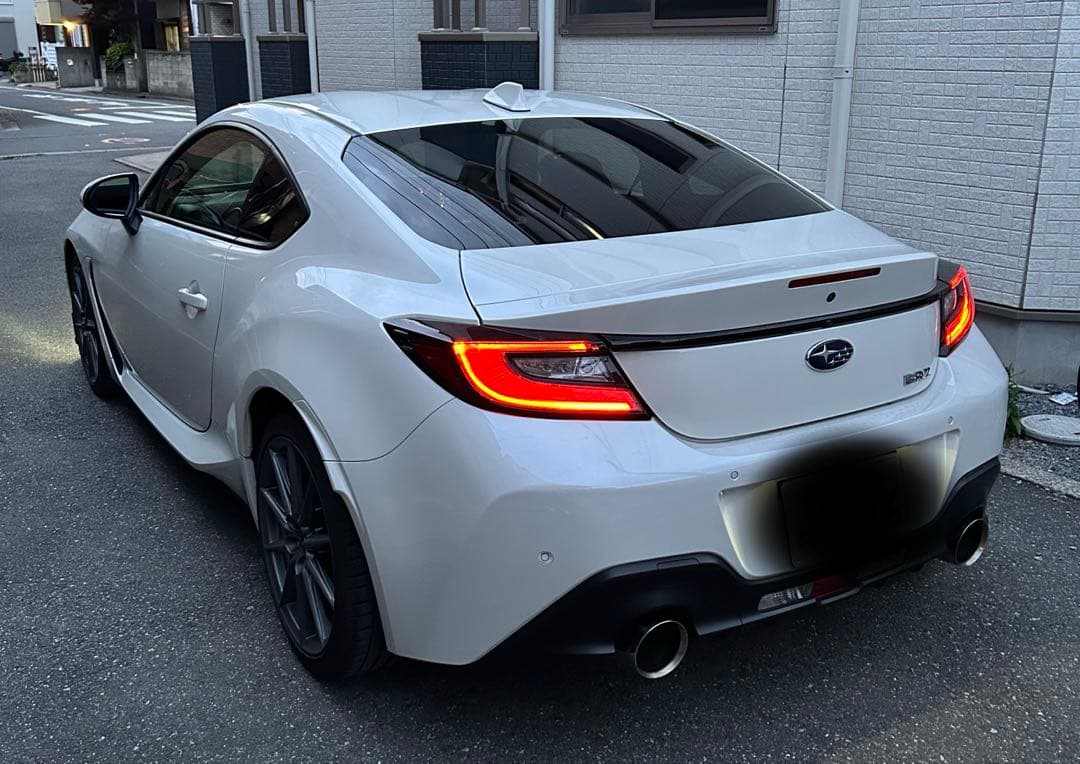 SUBARU BRZ zd8 STIパフォーマンスマフラー 送料込み